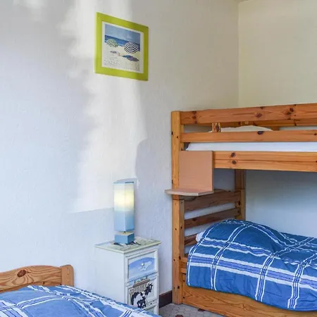 Casa vacanze Stunning In Sur Mer W/ 3 Bedrooms La Tranche-sur-Mer